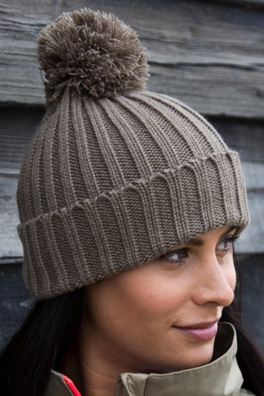 Žieminė kepurė su bumbulu Result Winter Essentials | R369X Knitted Hat su Pompon