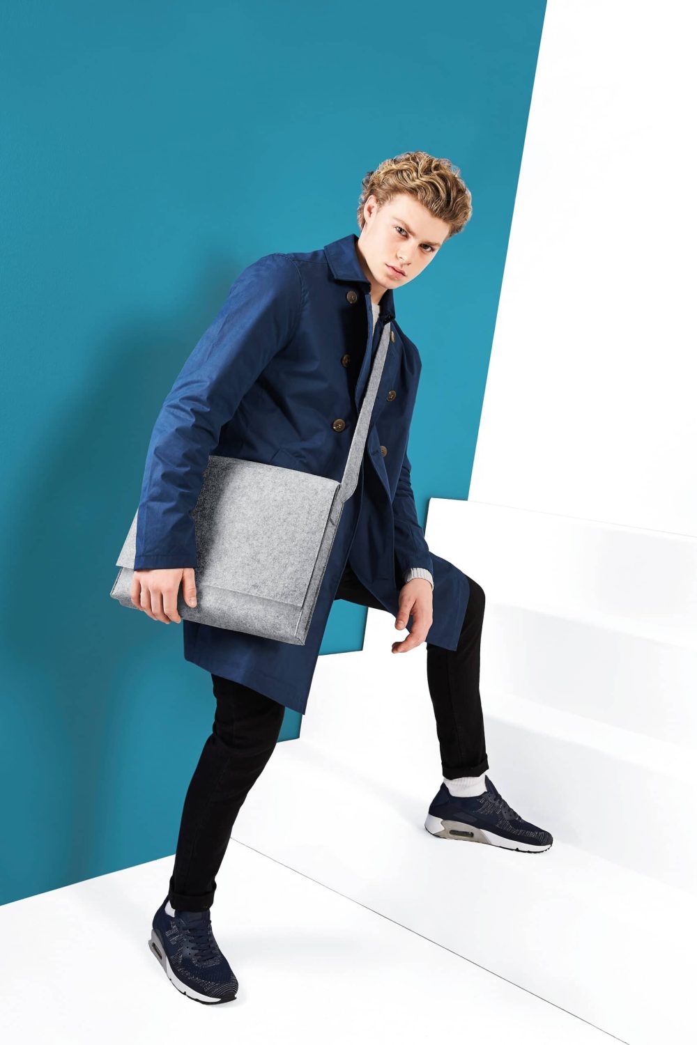 BagBase | BG730 Felt Messenger